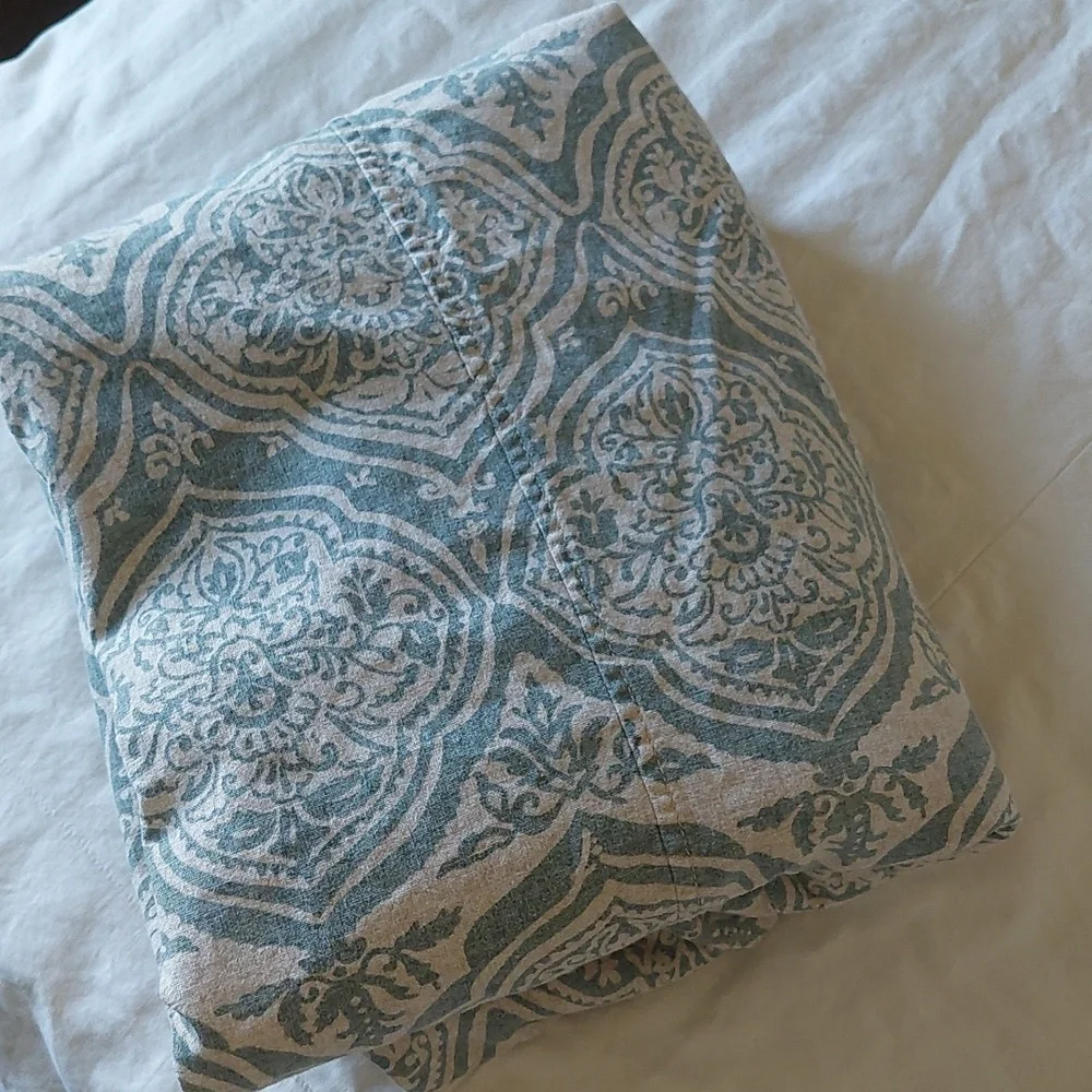 Pottery Barn Vintage Bedding